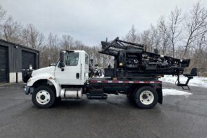 Self Contained Post Driver