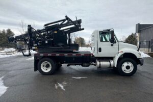 Self Contained Post Driver