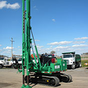 Medium Track Post Driver