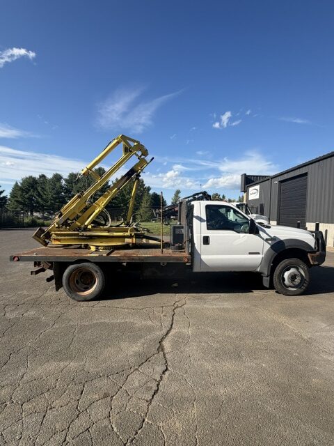#5 Used GRT Maintenance Machine on 2005 Ford F550 Cab & Chassis